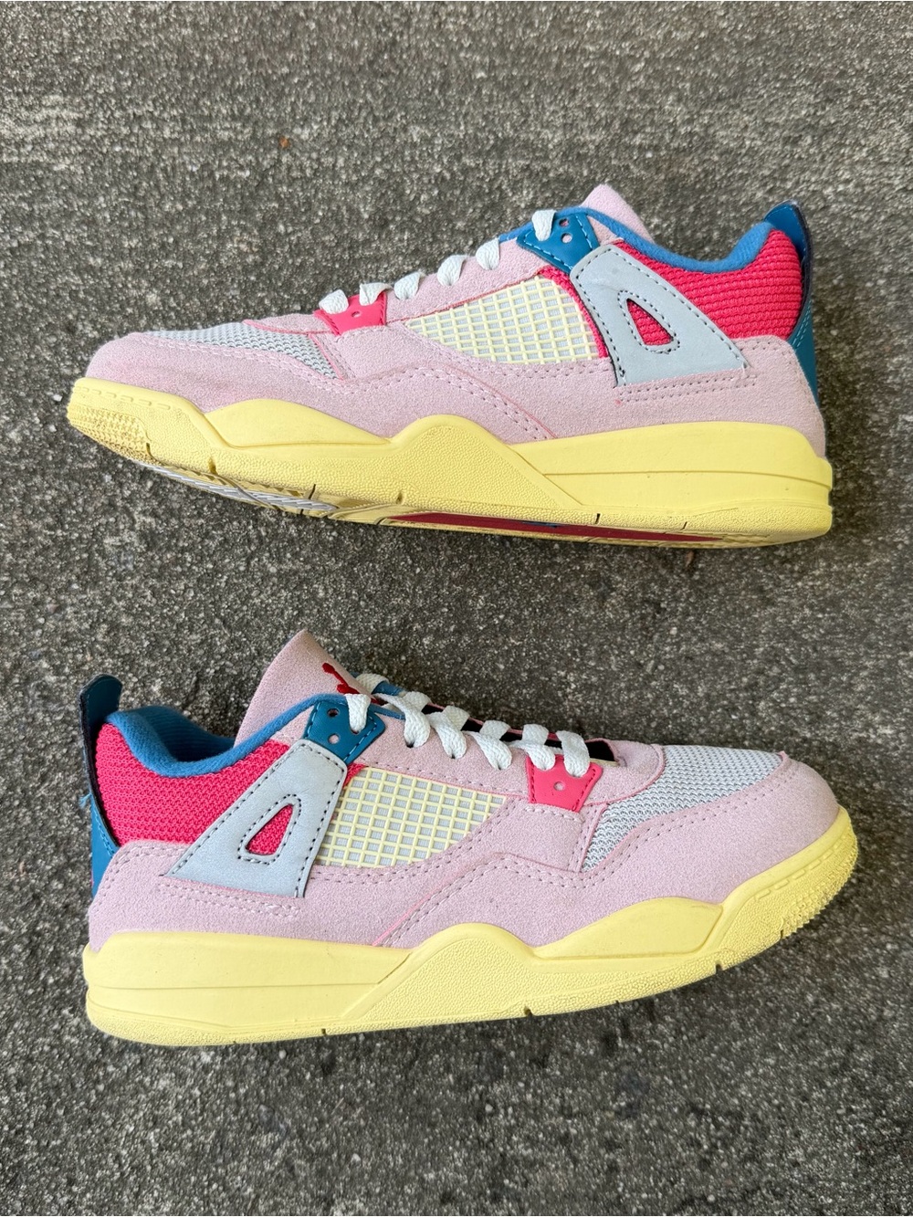 Jordan 4 Retro Union Guava Ice (PS) Preschool Kids’ Athletic Sneakers Size 2Y